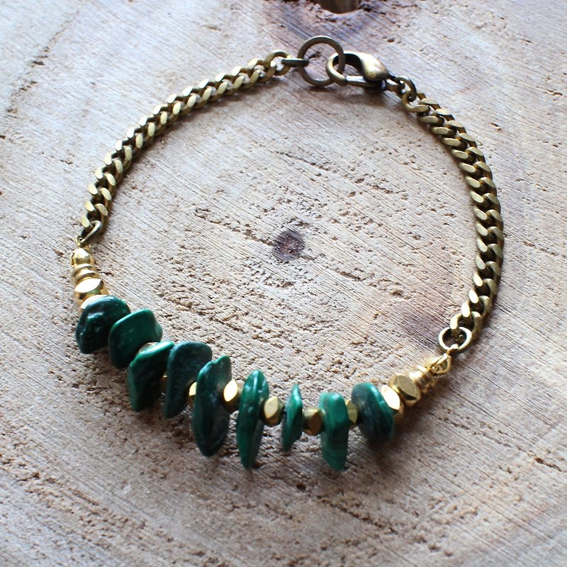 Muse natural wind series NO.103 green malachite gravel brass bracelet - Bracelets - Other Materials Green