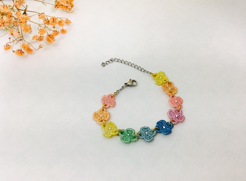 Rainbow Clover Water Lace Bracelet - Bracelets - Thread 