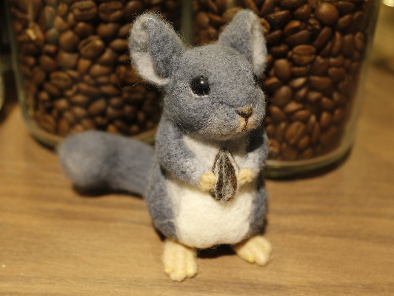 Velvet Rat (Chinchilla) Ornaments - Stuffed Dolls & Figurines - Wool Gray