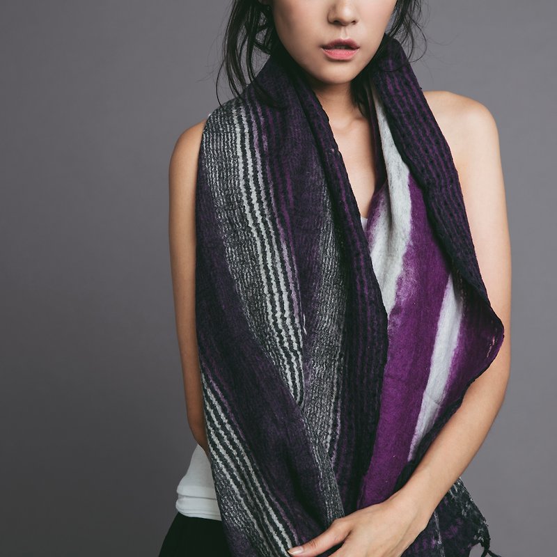 samasta wool felt Scarf - purple - ผ้าพันคอ - ขนแกะ สีม่วง