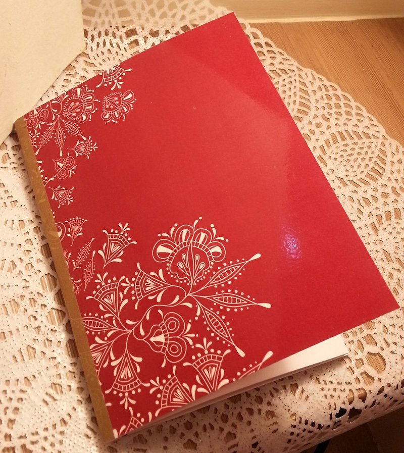 ☆ ° Rococo Strawberries WELKIN Hand Handle ☆ Portable Notebook This / Notebook / Shirley Photo Album _ Red Spread - Notebooks & Journals - Paper Red