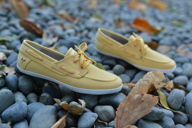 FYE French green shoes boat shoes sunflower yellow Taiwan PET bottle fibers (recycling concept, durable, does not break down) girls casual shoes --- simple ‧ leisure. - รองเท้าลำลองผู้หญิง - วัสดุอื่นๆ สีเหลือง