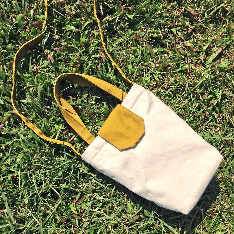 Double back canvas camera bag / wheat tea / - Messenger Bags & Sling Bags - Cotton & Hemp Gold
