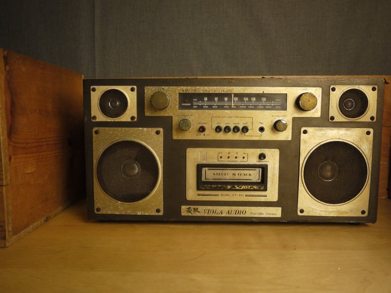摩登時代【嚴選商品】 YIOLA AUDIO 愛琴 收音機 (正老件/60年代/台灣早期/眷村舊物) 3517 - 其他 - 其他材質 金色