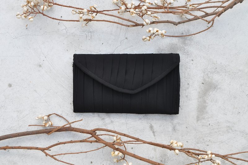 South Chamber Series bag / hand bag wallet (black). Clutch. Wallet - กระเป๋าสตางค์ - วัสดุอื่นๆ สีดำ