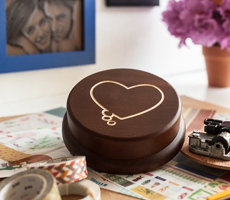 [Birthday gifts, commemorative gifts, Christmas gifts] Love customization // Music box - อื่นๆ - ไม้ สีนำ้ตาล