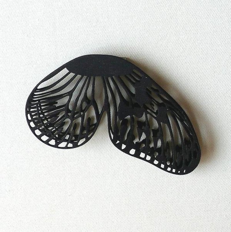 butterfly black brooch - Brooches - Plastic Black