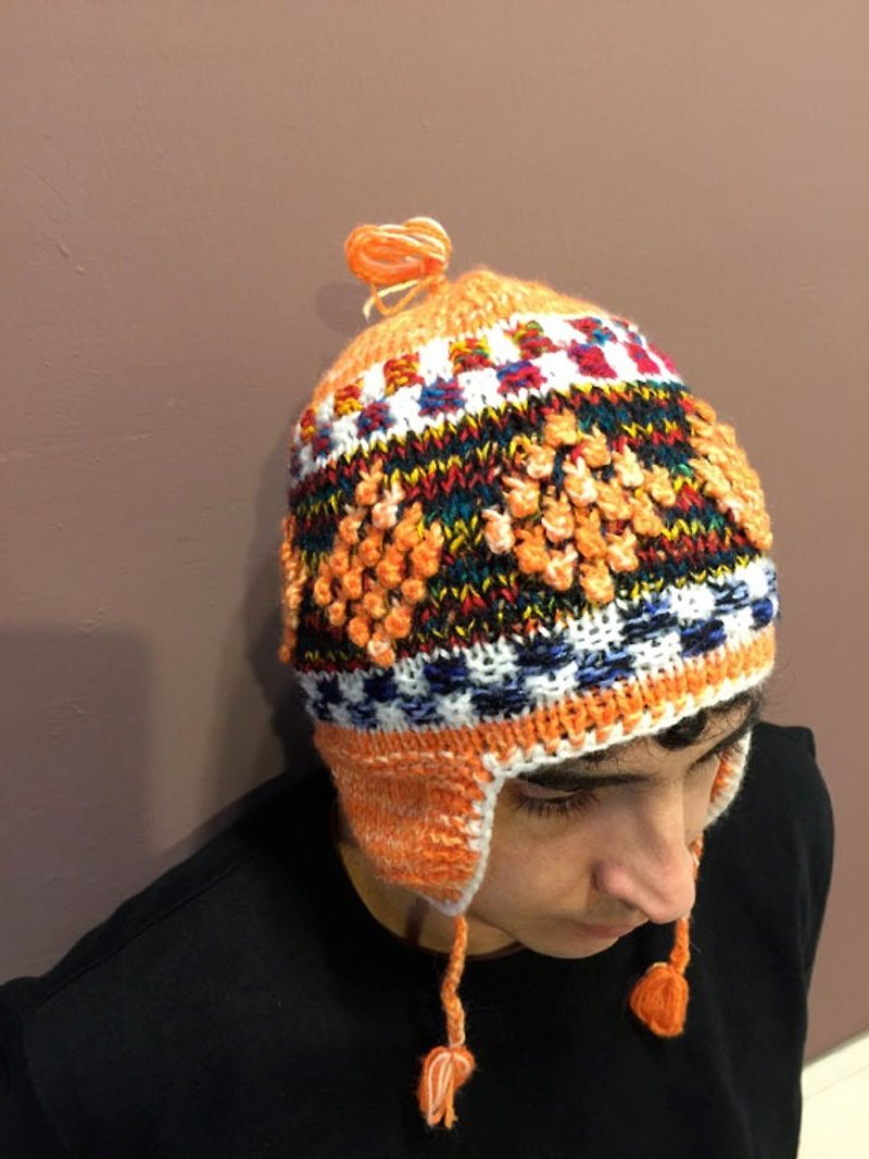 Inca Textured Colorful Woolen Hat-Orange - ผ้าพันคอ - วัสดุอื่นๆ สีส้ม
