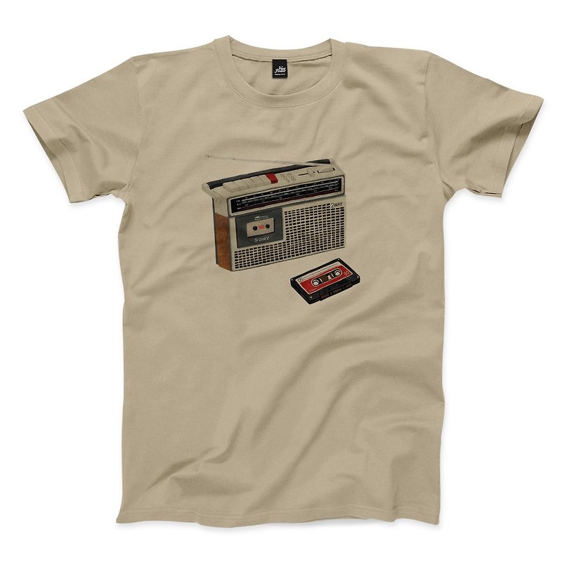 Cassette Recorder - Khaki- Unisex Fit T-Shirt - เสื้อยืดผู้ชาย - ผ้าฝ้าย/ผ้าลินิน สีกากี