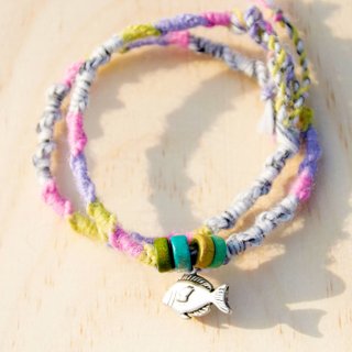 Birthday gift Tanabata Valentine&amp;#39;s Day gift Hand feel gradient color sea bottom fish hand rope (designed in two circles)