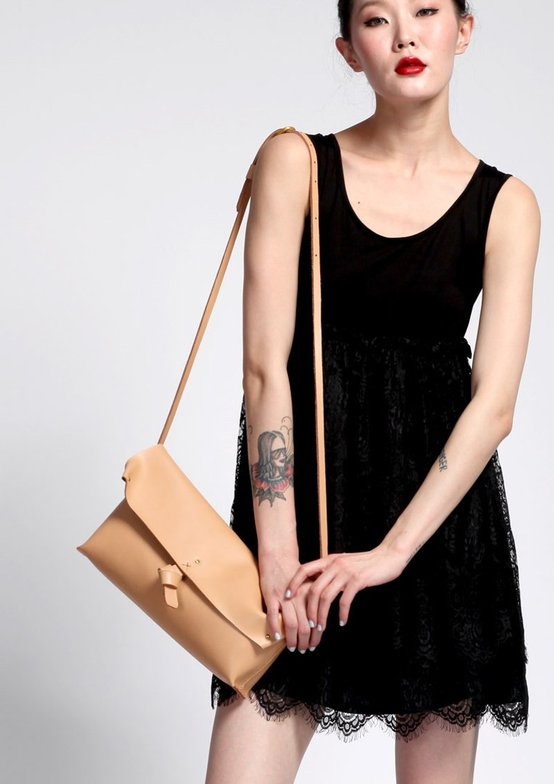 Zemoneni leather fine Lady shoulder bag in Beige color - Clutch Bags - Genuine Leather Khaki