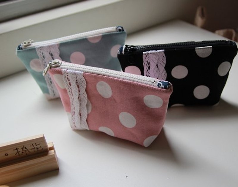 Cotton Fabric: Makeup Pouch, Zipper, Pink Spot, Black, Blue, White lace - Coin Purses - Other Materials Pink