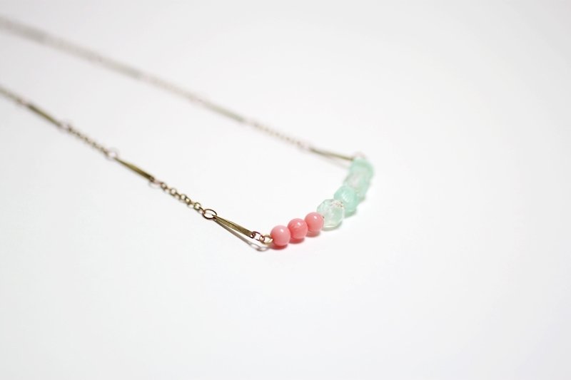 Pink mint julep natural stone brass chain necklace long / short chain / clavicle chain - Collar Necklaces - Other Materials Pink