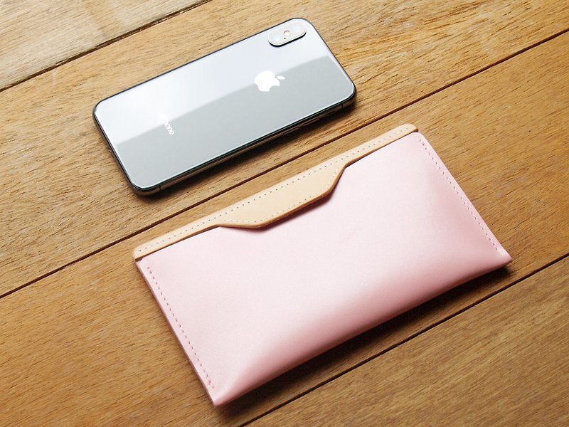 iPhone 15 Pro Max / 15 Plus用レザーフォンケース (カスタムネーム) - パールピンク - スマホケース - 革 ピンク