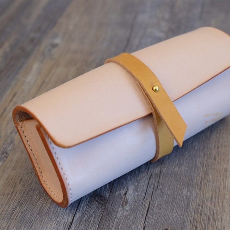Handmade vegetable tanned leather pouch stationery - Pencil Cases - Genuine Leather Gold