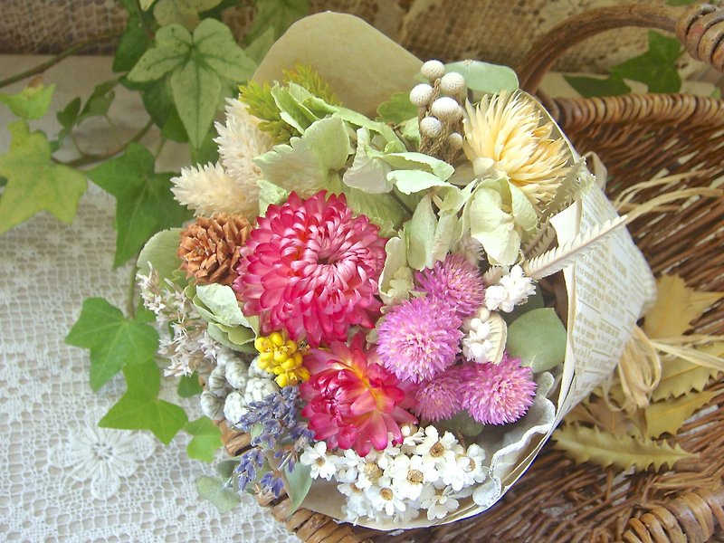 Masako  浪漫風  綠繡球 繽紛乾燥花束 生日禮物 - 植栽/盆栽 - 植物．花 紅色