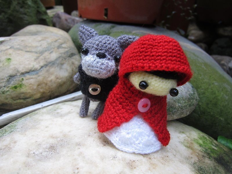 Little Red Riding Hood and the Big Wolf. Wedding doll (customize your wedding doll) - Stuffed Dolls & Figurines - Other Materials Multicolor