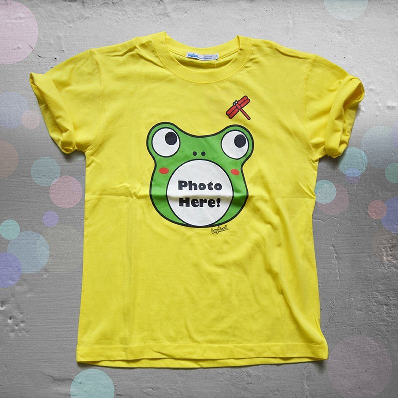 [buyMood] Frog Hat Interactive Round-Neck T-Shirt - เสื้อยืดผู้ชาย - ผ้าฝ้าย/ผ้าลินิน สีเหลือง