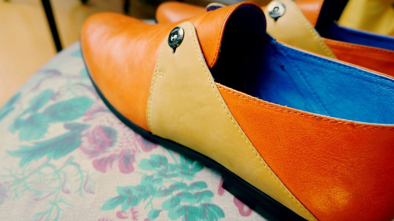 潮流潮流請趕快把我帶走．你在瞪我嘛男鞋 - Men's Casual Shoes - Genuine Leather Orange