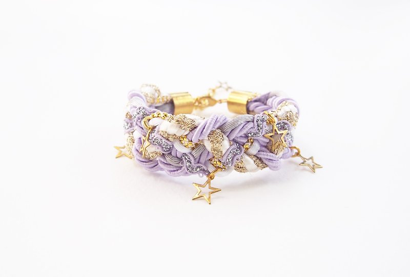 Lilac braided bracelet with little star - สร้อยข้อมือ - วัสดุอื่นๆ สีม่วง
