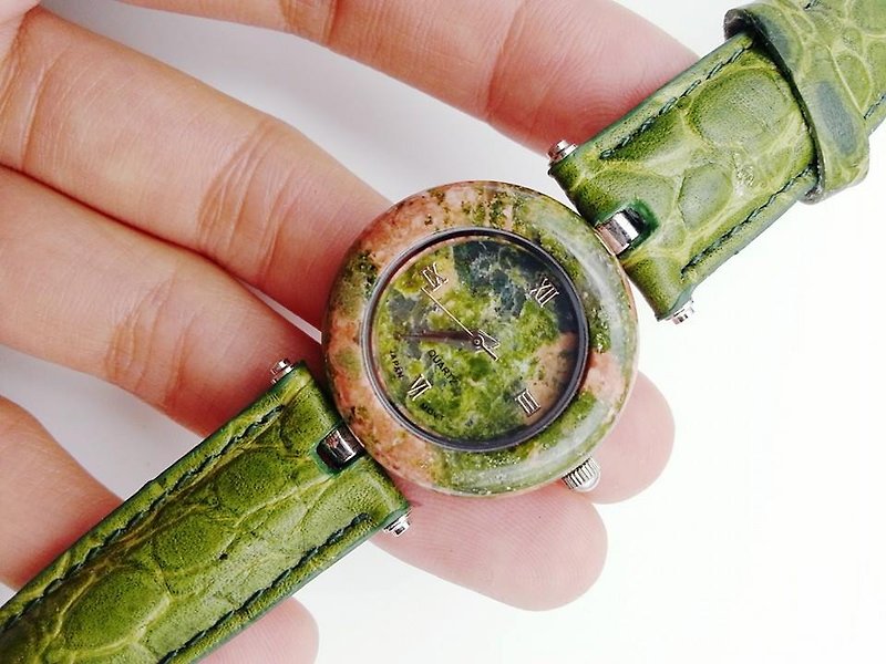 [Lost and find] neutral flower Greenstone natural stone watches - นาฬิกาผู้หญิง - เครื่องเพชรพลอย สีเขียว
