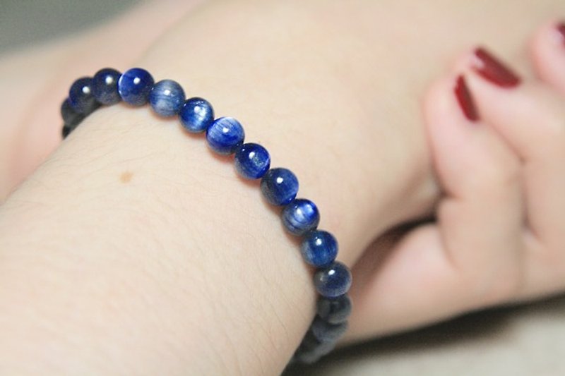 [Ofelia arts & crafts] series of natural stone - natural kyanite x Moonstone Bracelet [J46-Lilith] - Bracelets - Gemstone Blue