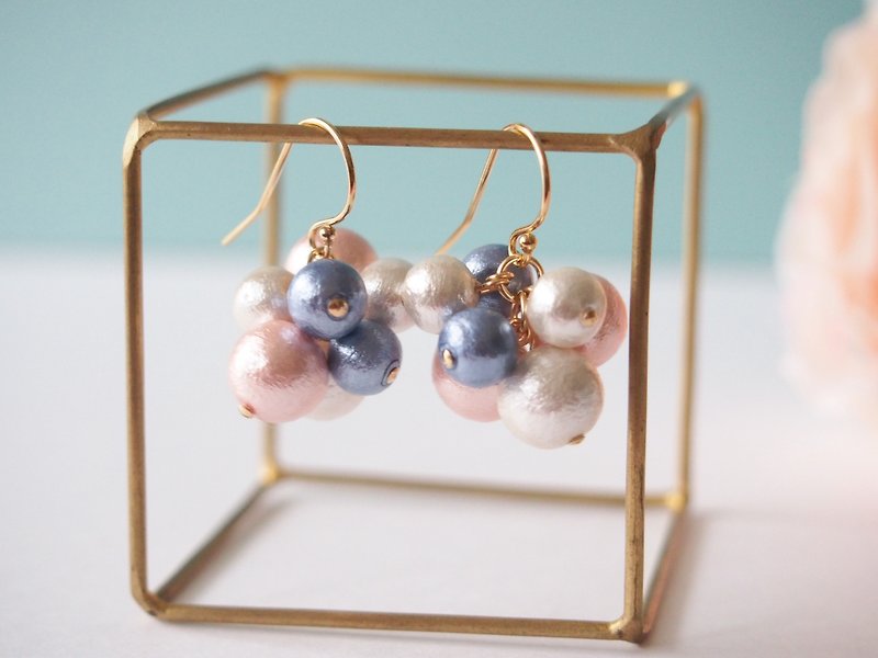 [14kgf] cotton pearl pierce Ⅲ - Earrings & Clip-ons - Other Materials Blue