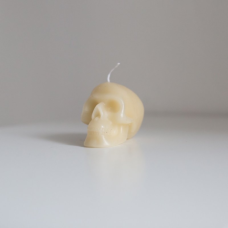OOPSY Life - Skull Candle - RJB - เทียน/เชิงเทียน - ขี้ผึ้ง สีกากี