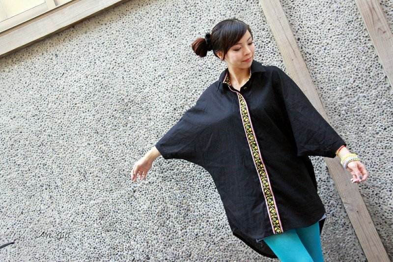 阿特姬兒-原住民飛鼠袖襯衫 - 女襯衫 - 棉．麻 黑色