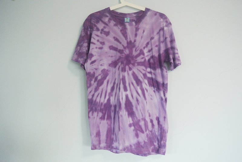 Yan Yan hand-dyed - Yen Yen render short-sleeved clothes. T-shirt. Hippie. - Unisex Hoodies & T-Shirts - Cotton & Hemp Purple