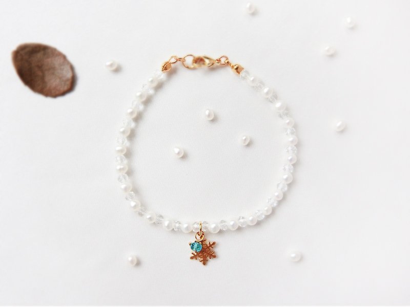 【Ice and Snow】Snow White Small Pearl Series Bracelet - สร้อยข้อมือ - เครื่องเพชรพลอย ขาว