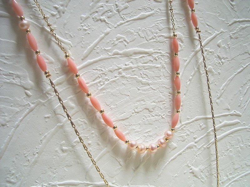 Chun Man double synthetic long chain of natural pearls coral - Necklaces - Other Materials Pink