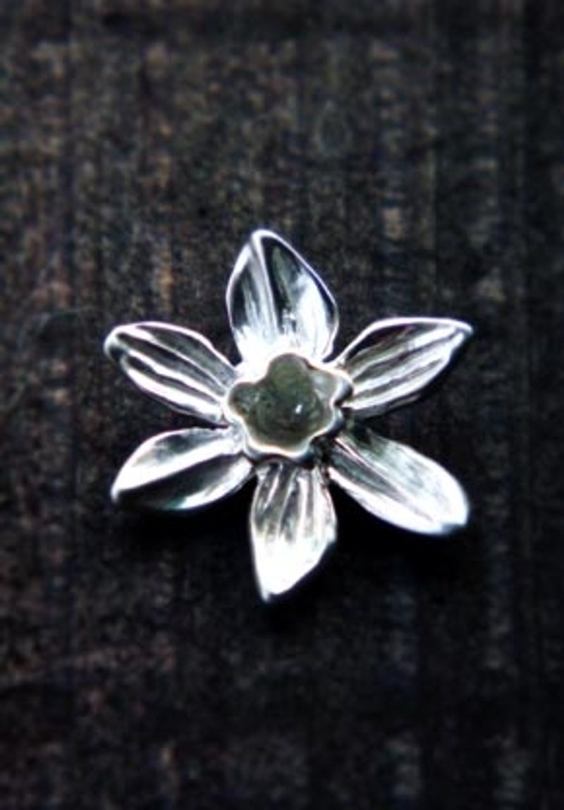 Daffodil handmade silver necklace - Necklaces - Sterling Silver Silver