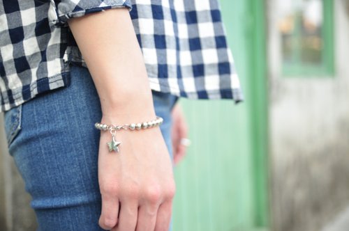 二毛銀（Nimou Jewelry） 《二毛銀》純銀大圓珠星星手鍊