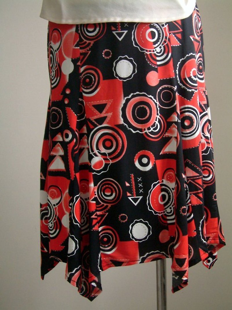 Geometric pattern irregular low-waist skirt - กระโปรง - วัสดุอื่นๆ หลากหลายสี