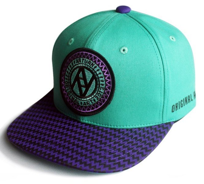 Arturn / Jagged snapback cap 三角格紋棒球帽/綠紫色 - 帽子 - 棉．麻 綠色