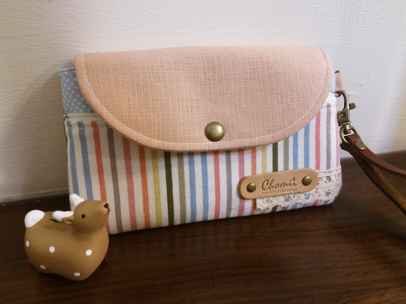Chomii. Phone bag Clutch colorful stripes - Clutch Bags - Other Materials Pink