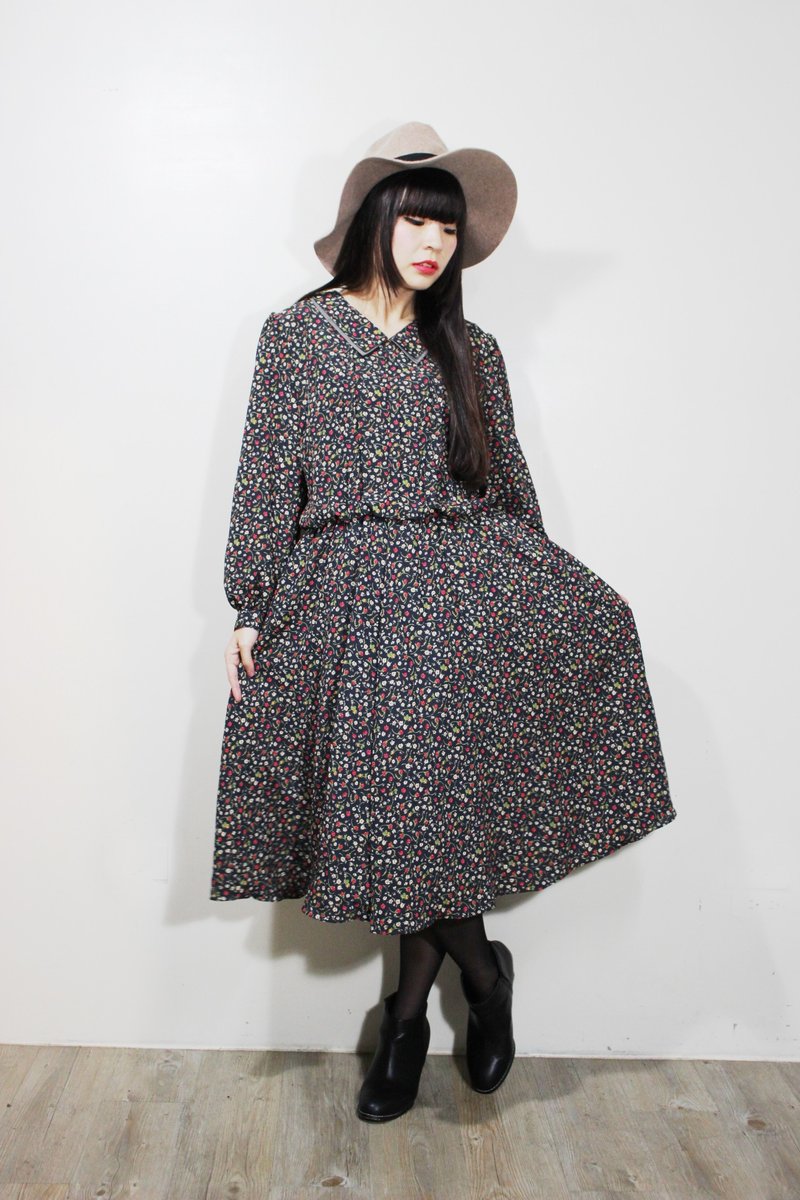 F625 (Vintage) dark blue long-sleeved floral dress skirt big wave {vintage} - One Piece Dresses - Other Materials Blue