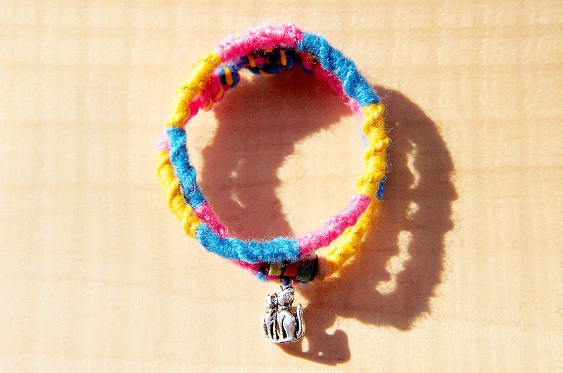 Valentine's Day gift, birthday gift, exchange gift, hand woven South American color cat hand rope (twice around) - สร้อยข้อมือ - ขนแกะ หลากหลายสี