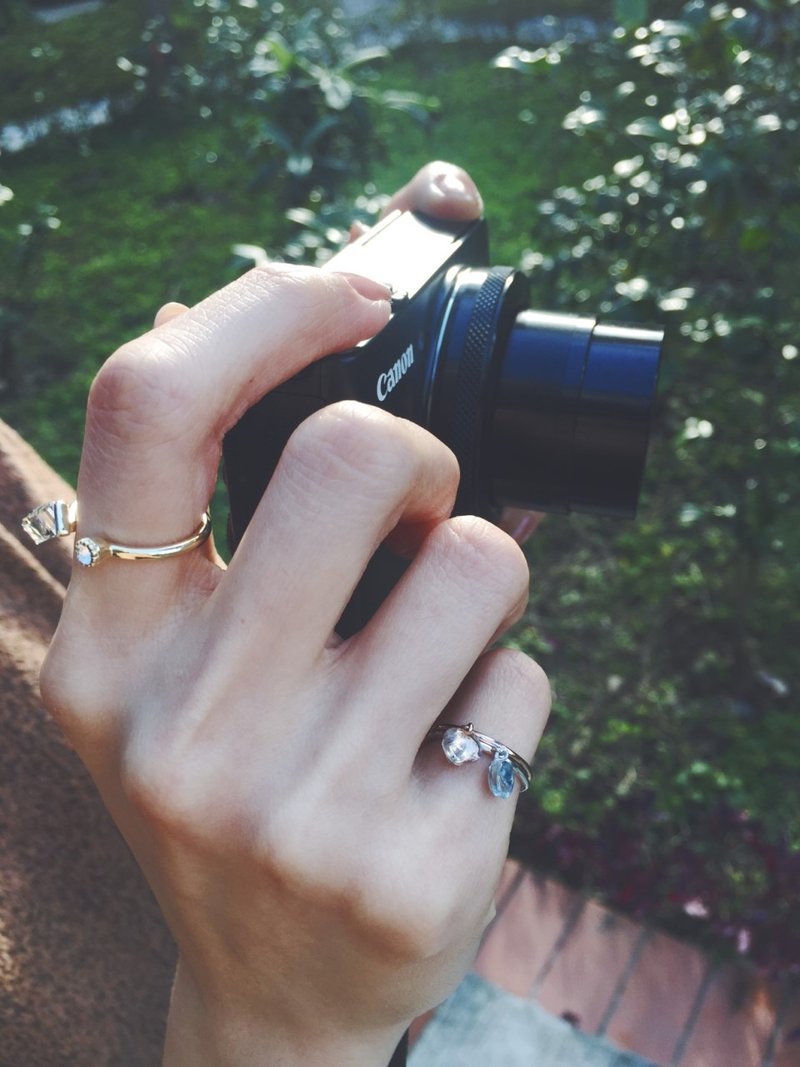 Crystal Double Diamond Silver Ring hand-made jewelry using Swarovski ® Crystal - แหวนทั่วไป - โลหะ 