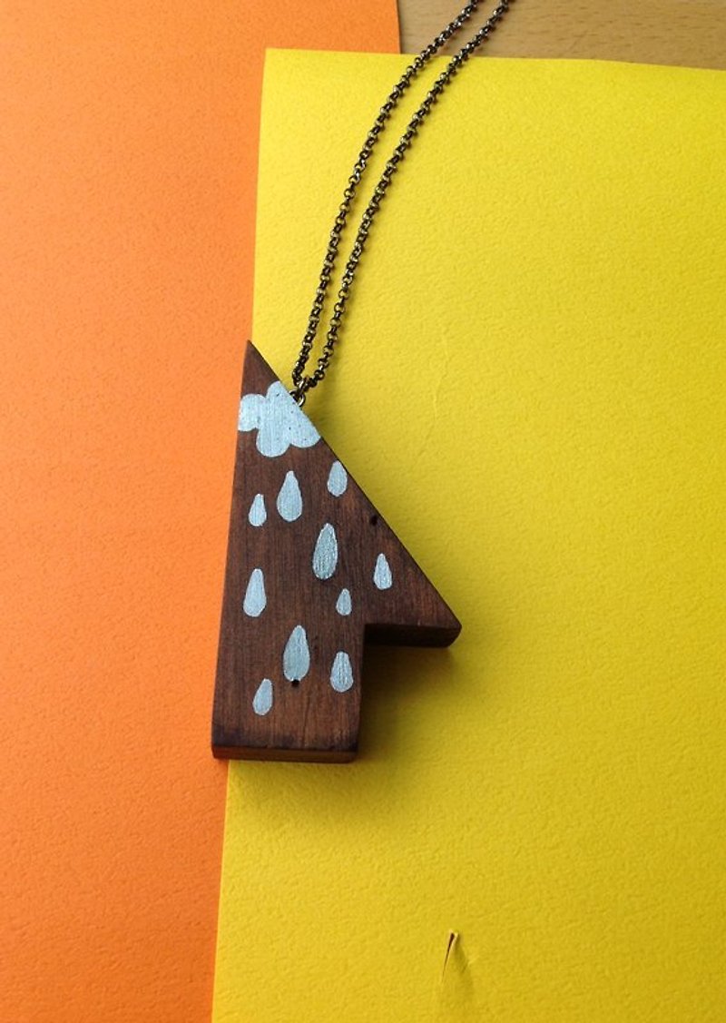 項鏈∞箭頭半邊屋上的銀色雨滴【限量】手工木製 - Necklaces - Wood Brown