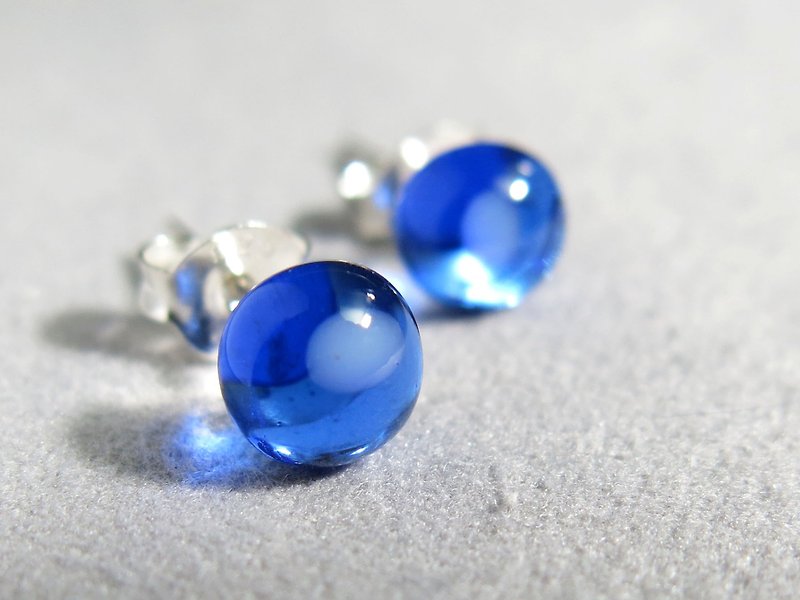 漾琉璃純銀耳環 / 透明深藍(耳針、耳夾) - 耳環/耳夾 - 玻璃 藍色