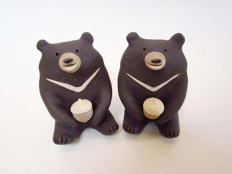 台灣黑熊與堅果 - 花瓶/陶器 - 其他材質 