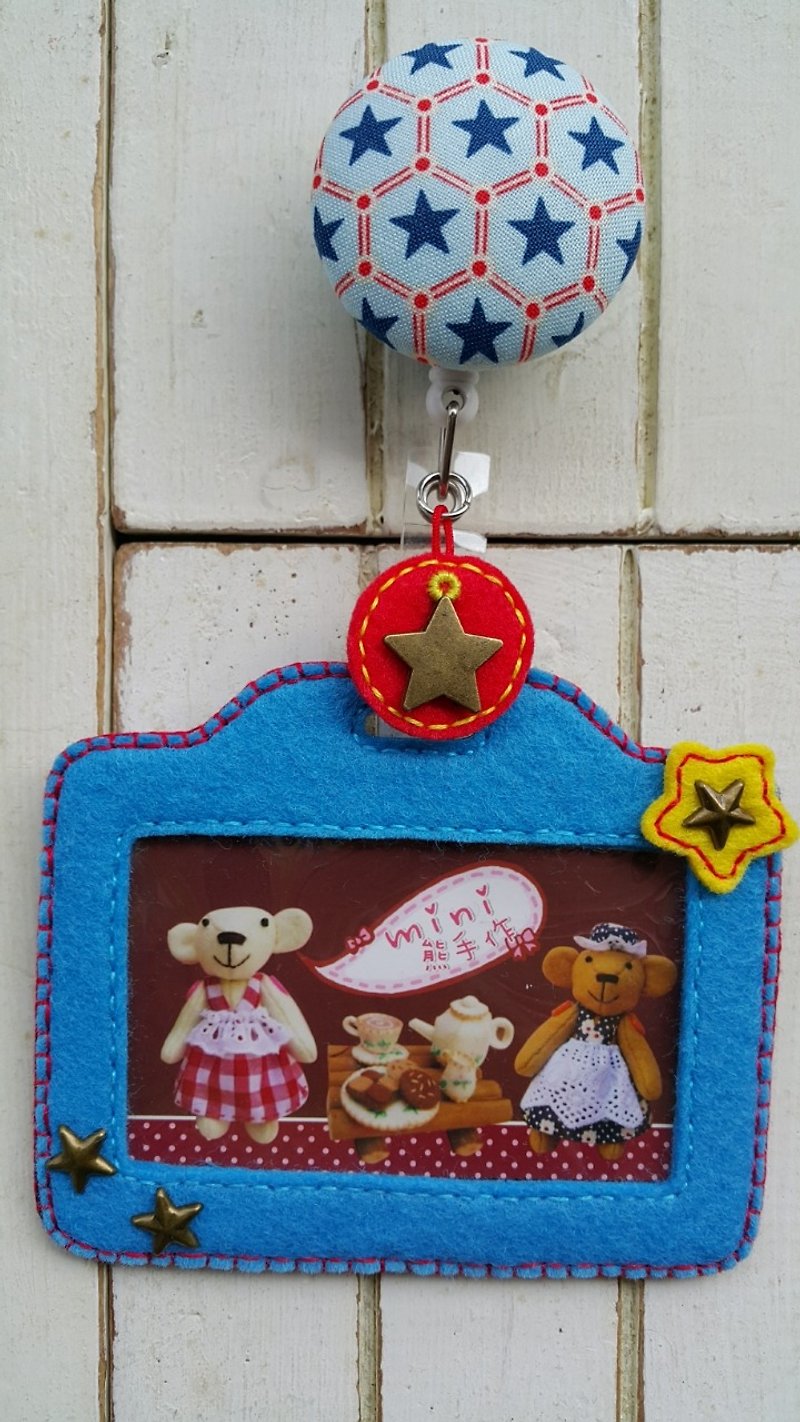 mini bear hand made a small star Macaron / Card + retractable pull ring - อื่นๆ - วัสดุอื่นๆ 