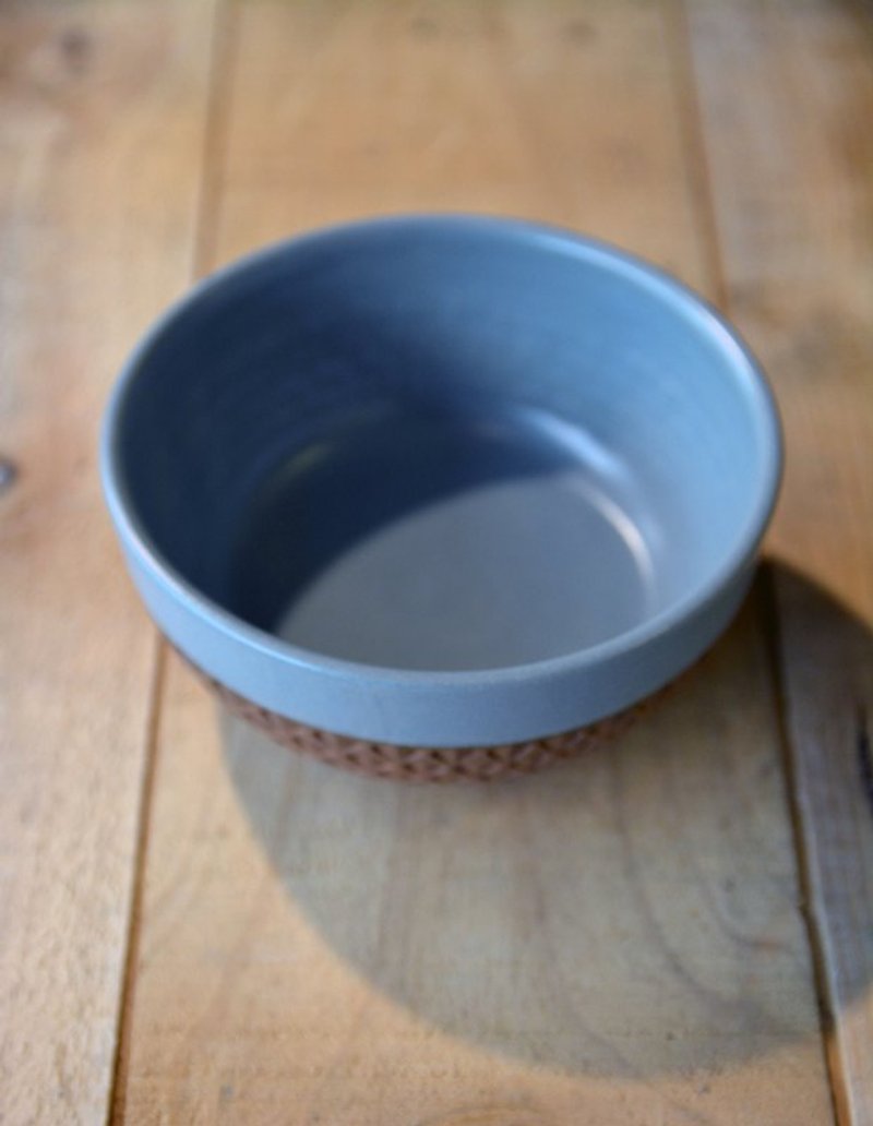 素燒碗 pure bowl-淺藍 - ถ้วยชาม - วัสดุอื่นๆ สีน้ำเงิน