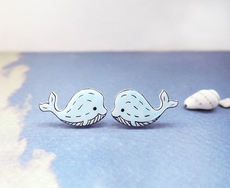 Cute and lovely little blue whale handmade earrings anti-allergic ear acupuncture painless Clip-On - Earrings & Clip-ons - Resin Blue