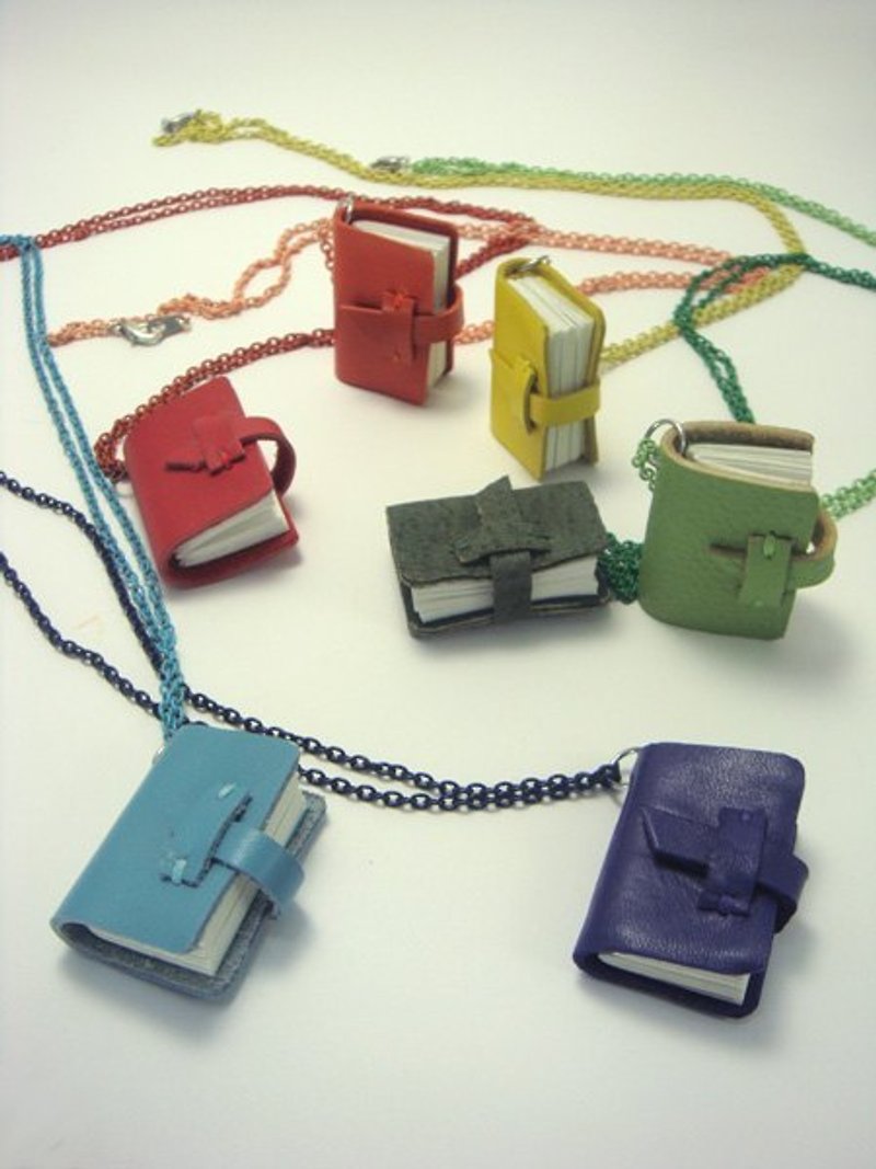 Rainbow Mini Handmade Book Necklace (Leather) - สร้อยคอ - หนังแท้ 
