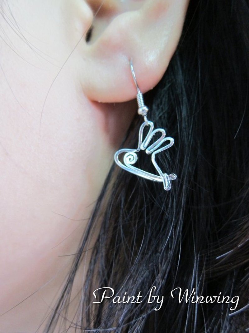 Line flying fish earrings - ต่างหู - โลหะ 
