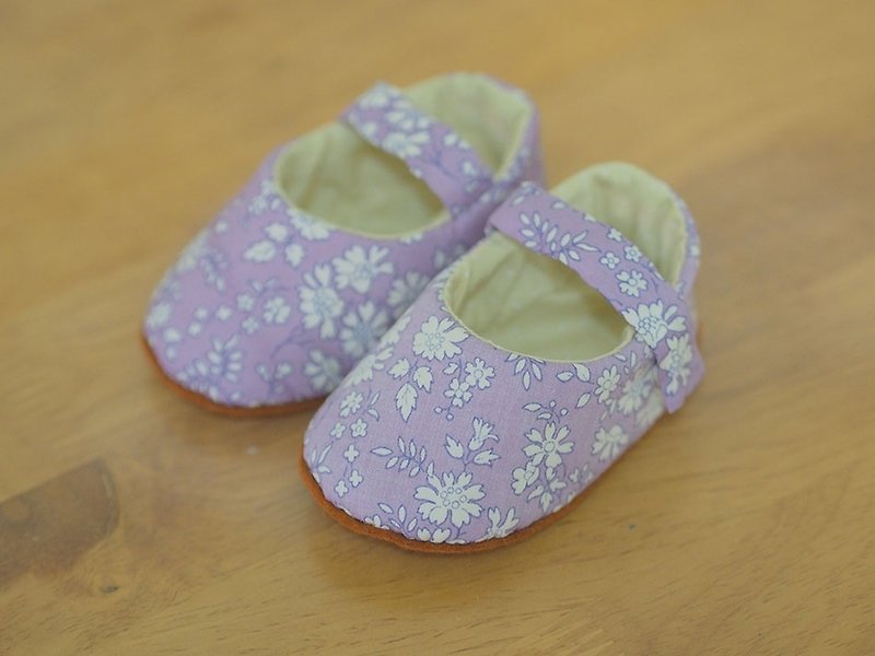 British purple floral baby shoes - รองเท้าเด็ก - วัสดุอื่นๆ สีม่วง