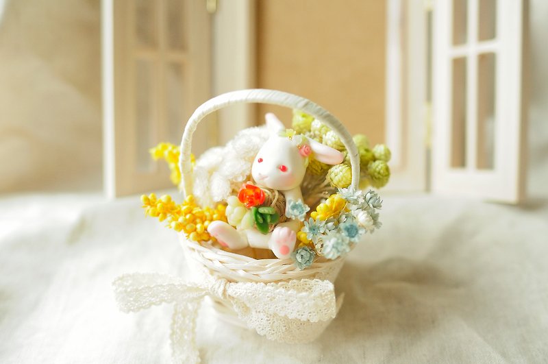 Sweet Dream☆Bionic Succulent-Forest Bunny and Flower Basket/Wedding Gifts Sisters Birthday Gift - ตกแต่งต้นไม้ - ดินเหนียว หลากหลายสี